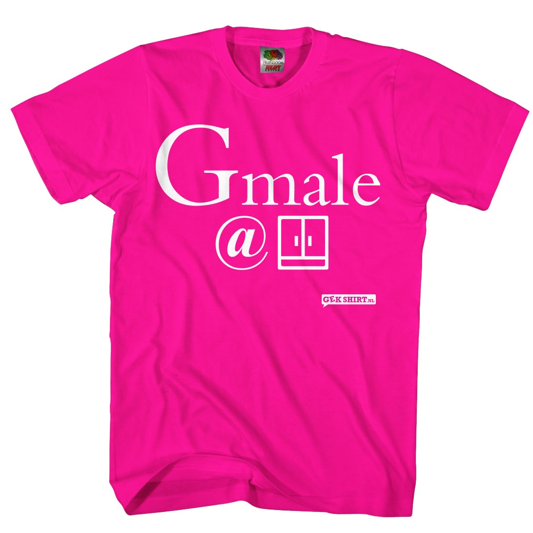 G Male at the closet Gay T-shirt